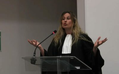 Une avocate reine de l’impro